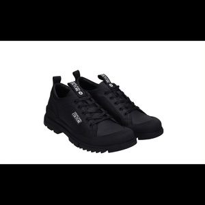 NWOT Versace Jeans Couture Sneakers